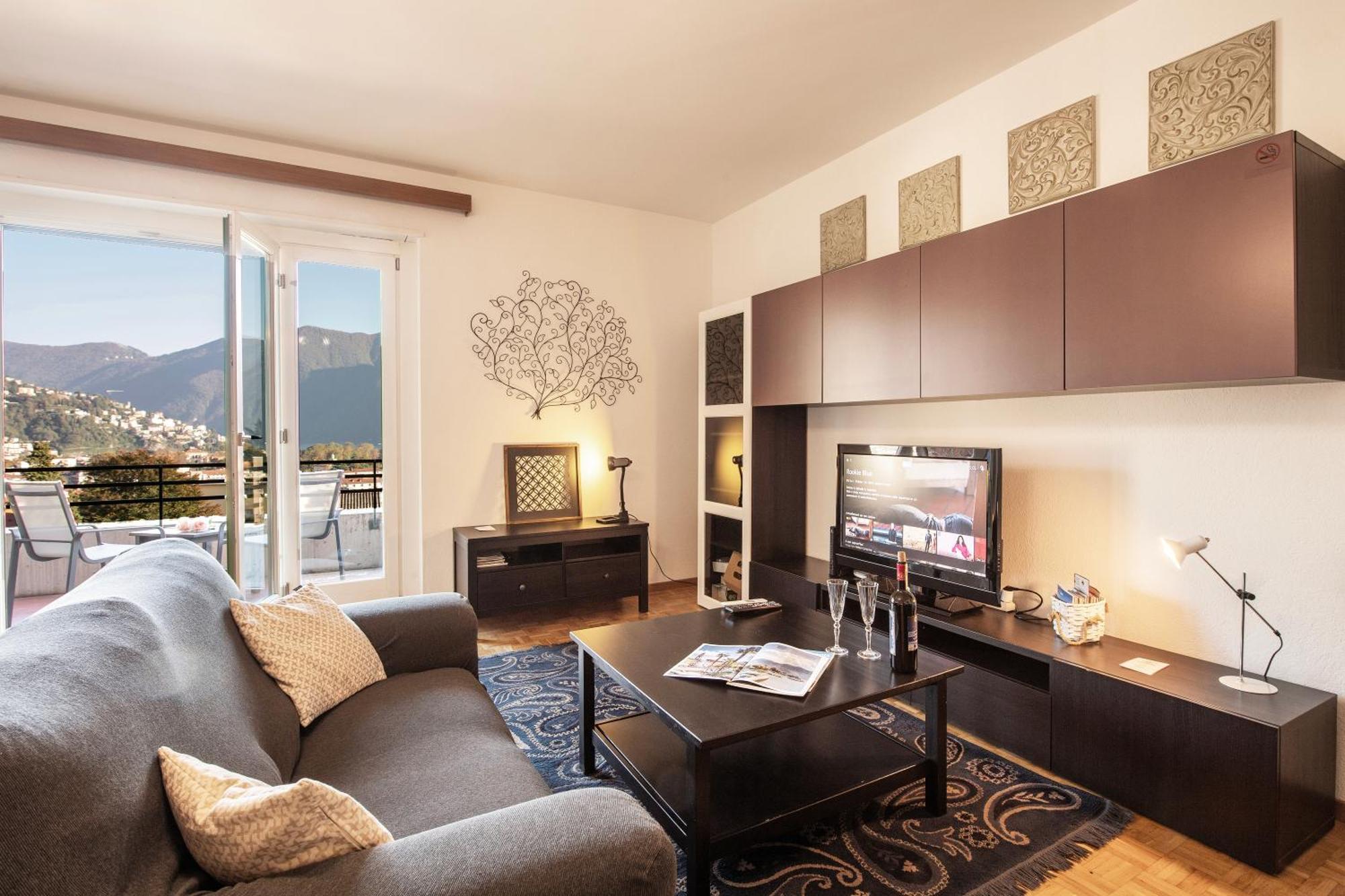 Santiago Home - Happy Rentals Lugano Exterior photo
